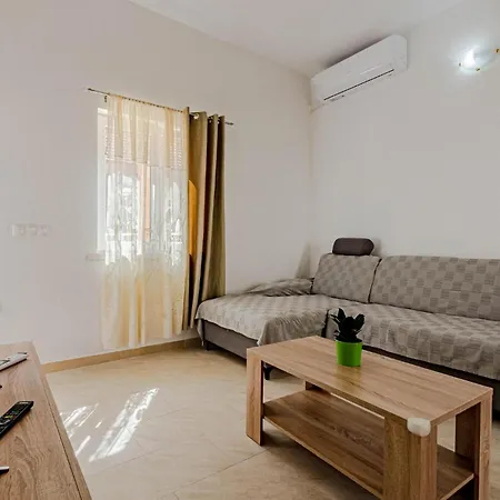 Awesome In With Wifi Holiday home *